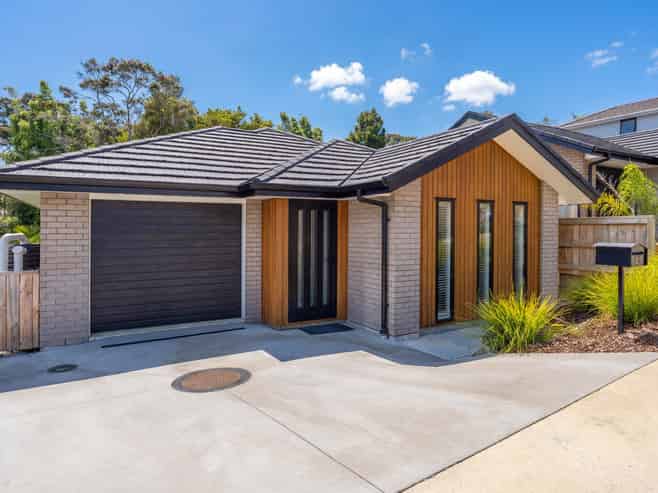 59 Anne Burton Drive, Warkworth