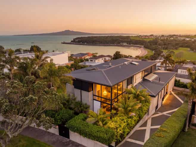 5 Fenton Circus, Orakei