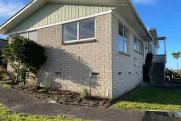 15 Beaumaris Place, Dinsdale