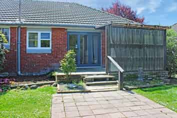 355 Clyde Road, Bryndwr