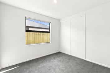 32 Buxus Way, ROLLESTON