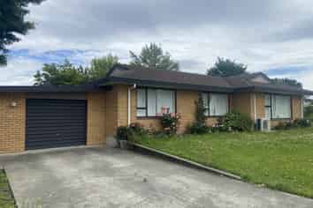 2 Lybster Street, Blenheim Central