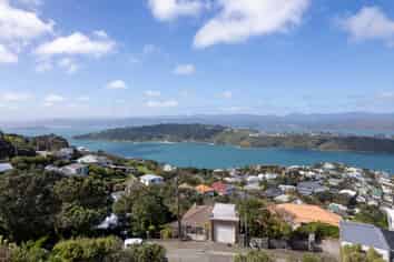 42 Alexandra Road, Hataitai