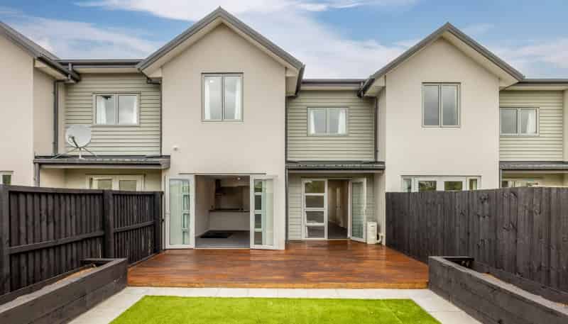 29 Eric Adam Way, Linwood