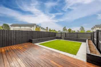 29 Eric Adam Way, Linwood