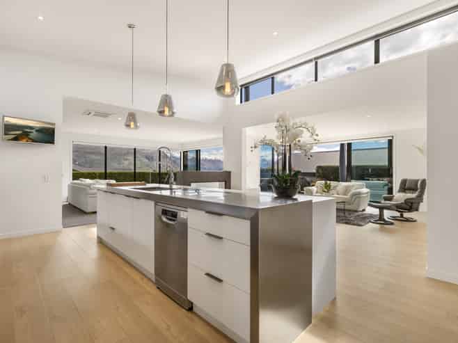 6 Diamond Lane, Wanaka