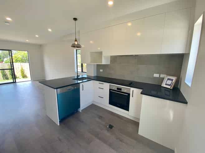 19/8 Arney Road, Ranui