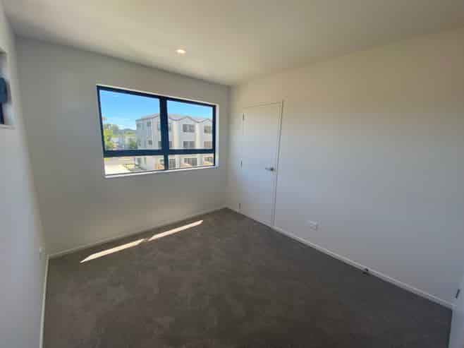 19/8 Arney Road, Ranui