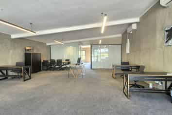 VERSATILE 158M² SPACE IN NORTHCOTE
