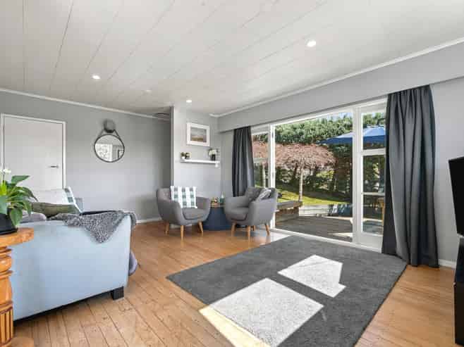18 Kotare Street, Hilltop