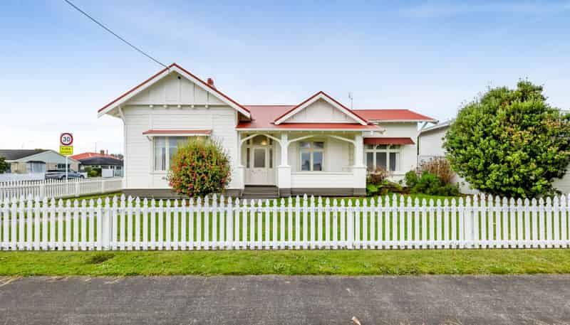 1/38 Argyle Street (Front), Hawera