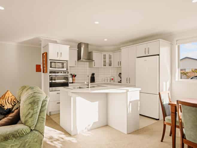 39/4 Greystone Place, Omokoroa