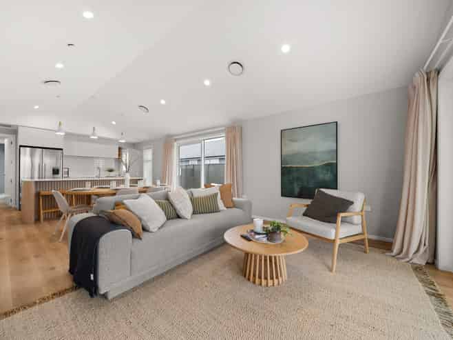 33 Sir Bob Charles Drive, Masterton