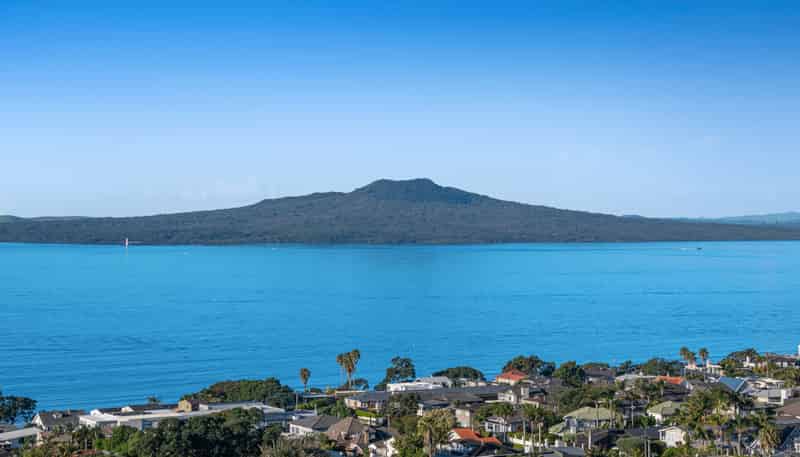 1514/9-17 Byron Avenue, Takapuna