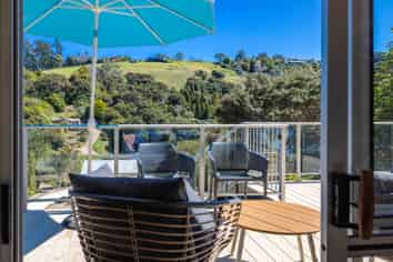 24 Te Toki Road, Ostend