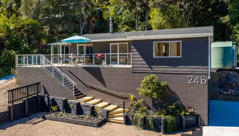 24 Te Toki Road, Ostend