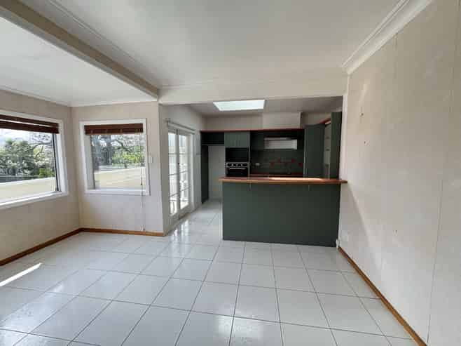 145 Golf Road, Titirangi