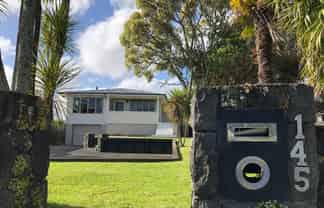 145 Golf Road, Titirangi