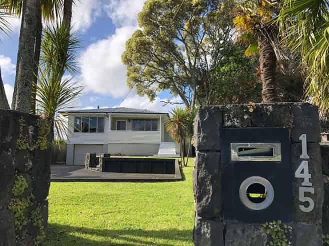 145 Golf Road, Titirangi