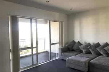 304/75 Michael Jones Drive, Flat Bush