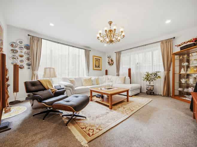 61 Harrowglen Drive, Northcross