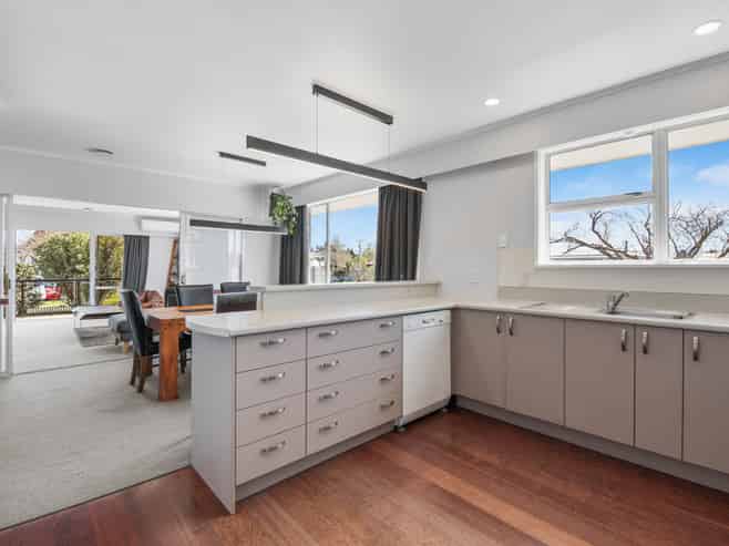 12 Colemans Road, Springlands