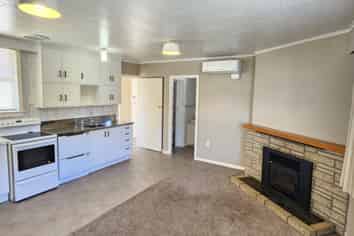 335 Tukapa Street, Hurdon