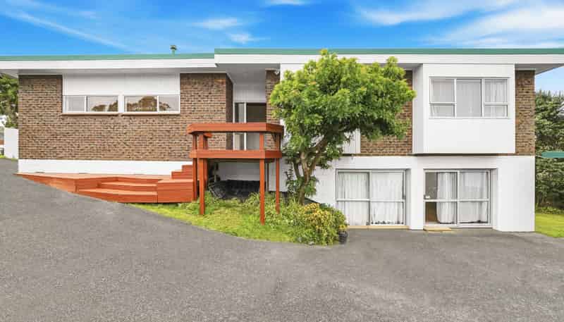 8 Sartors Avenue, Northcross