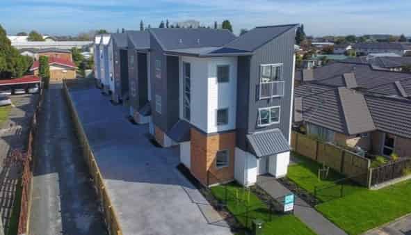 D/4/47 Cameron Road, Hamilton East