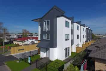 D/4/47 Cameron Road, Hamilton East
