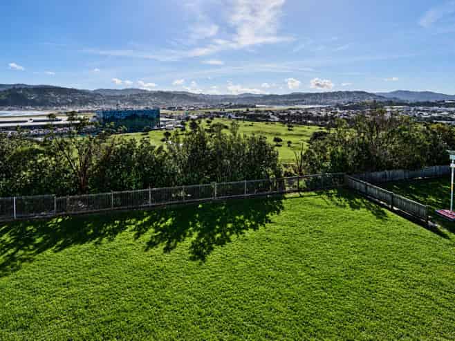 4, 6, 8 Nuku Street, Strathmore Park