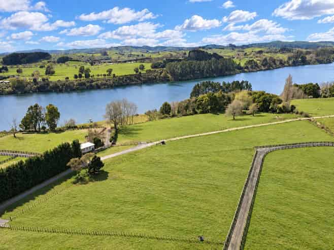 2/859 Maungatautari Road, Cambridge