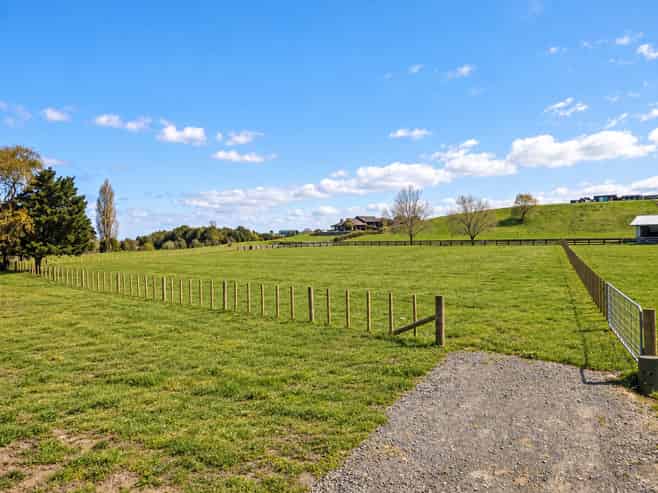 2/859 Maungatautari Road, Cambridge
