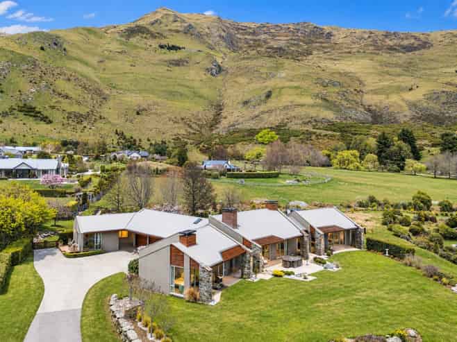 7 Foxglove Heights, Wanaka