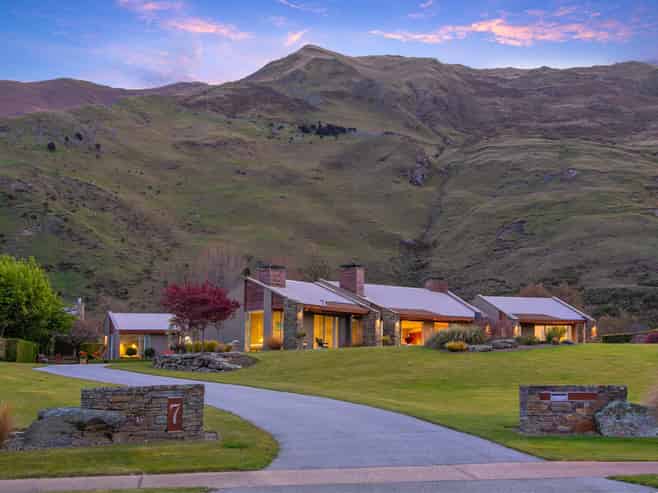 7 Foxglove Heights, Wanaka