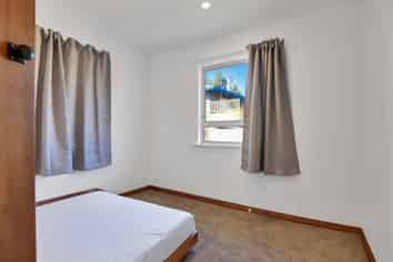 Manawatu / Whanganui - Address withheld