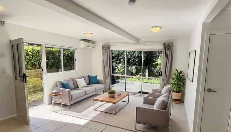 4C Corrella Road, Belmont