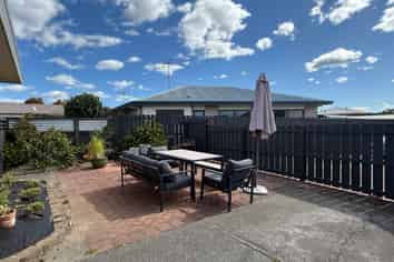 1434D Cameron Road, Greerton