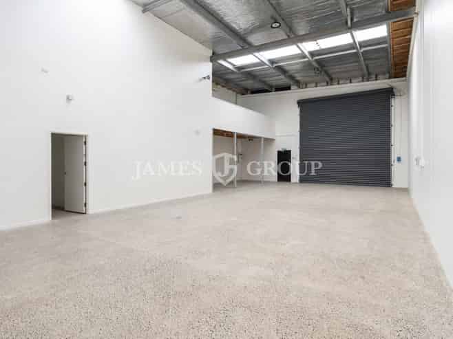 Immaculate Cain Road Industrial Unit