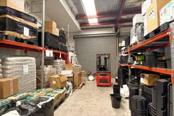 380SQM RETAIL & WAREHOUSE | MANUKAU