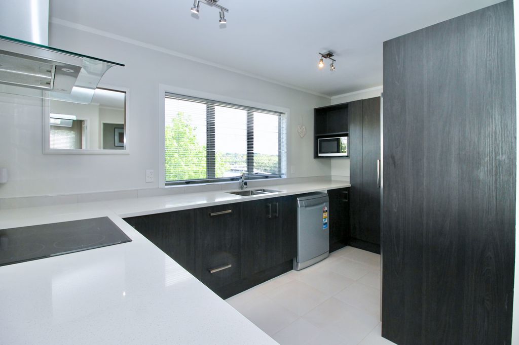 10B Hall Street 3