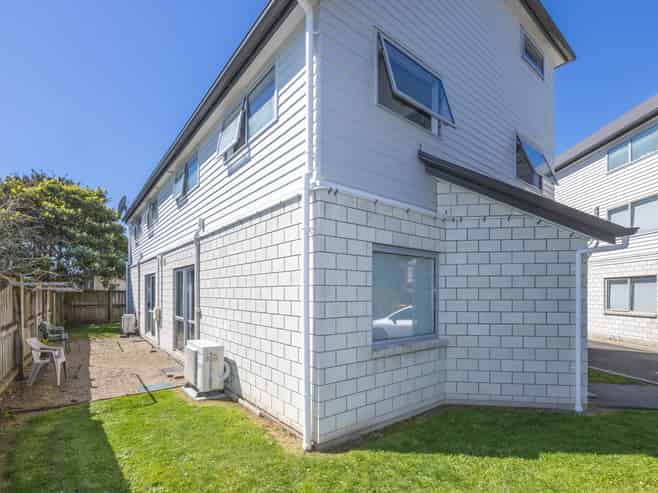 4/7 Snead Place, Hamilton East