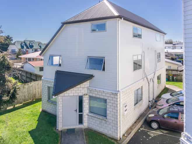 4/7 Snead Place, Hamilton East