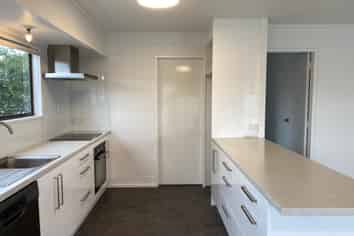 74 Karewa Parade, Papamoa