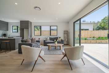  14 Monty Johnson Way, Brown Owl