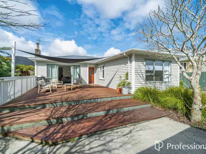 143 Wellington Road, Wainuiomata
