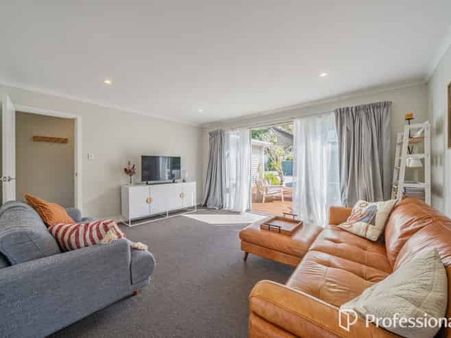 143 Wellington Road, Wainuiomata