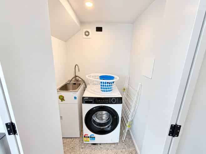 8/265 Colombo Street, Sydenham