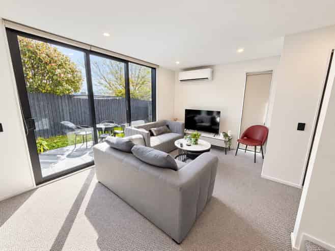 8/265 Colombo Street, Sydenham