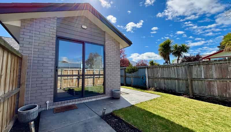 10a Woodend Road, Woodend